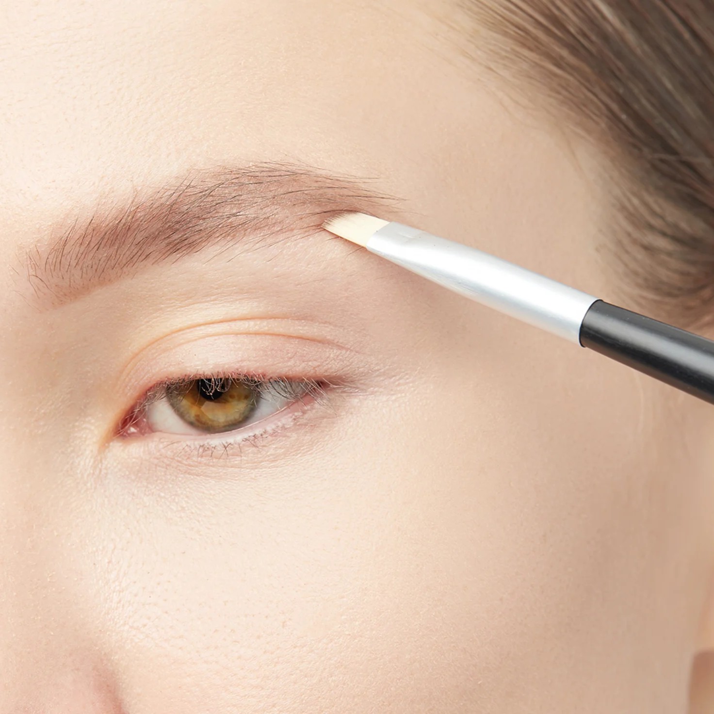 PROVOC Brush Angled Eyeliner/Brow W902S