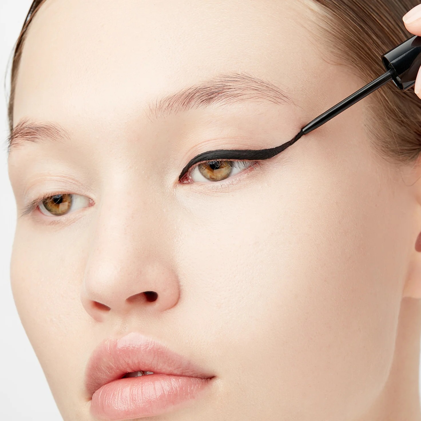 PROVOC LIQUID EYELINER Brush Black